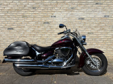 VL 800 INTRUDER