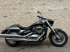 VZ 800 INTRUDER